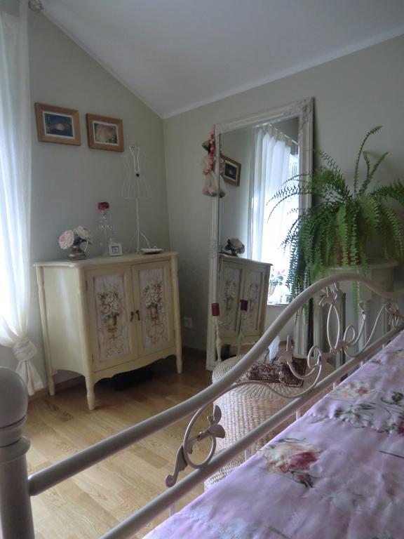 Kuressaare Romantic Apartment Exterior foto